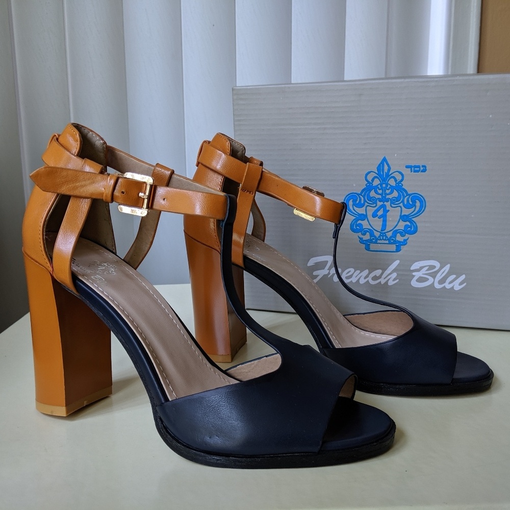 Women's shoes
